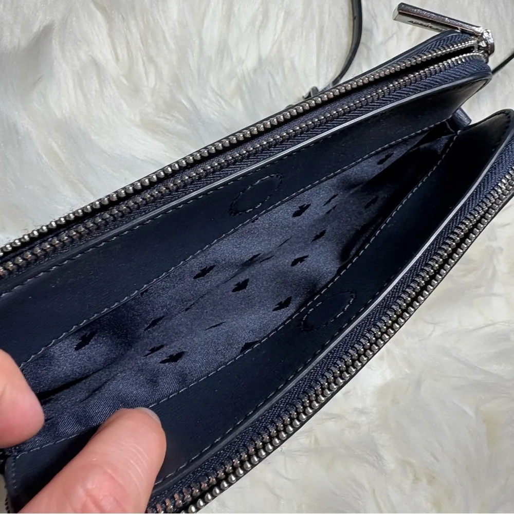 Disney x Kate Spade Alice In Wonderland On Chain Crossbody Limited Edition EUC - Picture 5 of 9